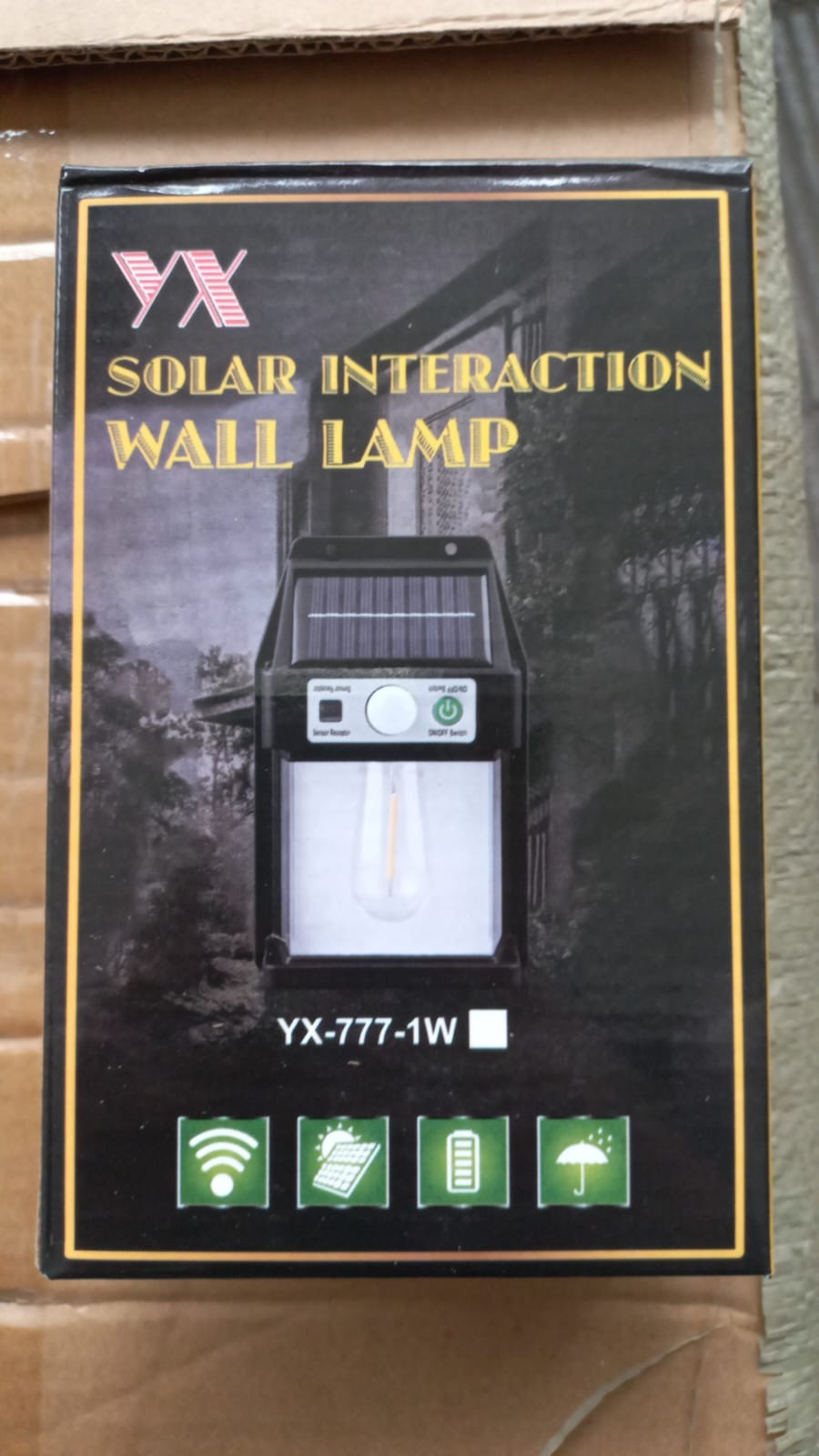 Lámpara Solar LED con Sensor de Movimiento